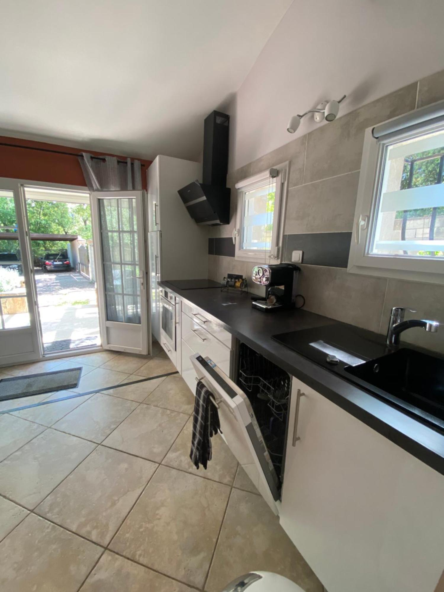 Dependance Individuelle Apartment Nans-les-Pins Exterior photo